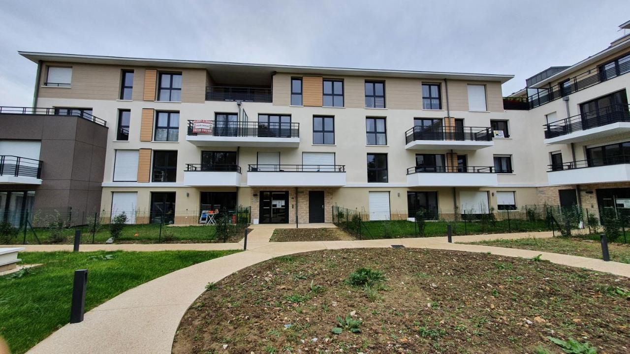 Pivoine -12 Min Des Parcs Walt Disney-Arrivee Autonome-Wifi&Parking Gratuit Монтеврен Экстерьер фото